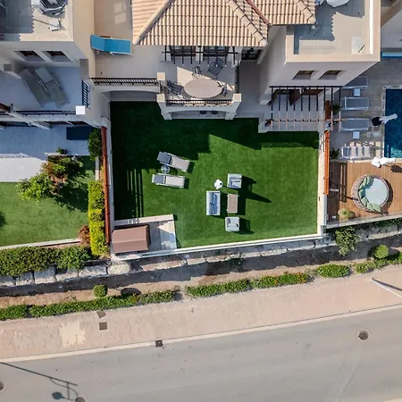 Gartenwohnung Mit Meerblick - Aphrodite Hills Erleben *