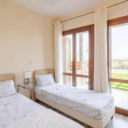 Gartenwohnung Mit Meerblick - Aphrodite Hills Erleben 아파트 *